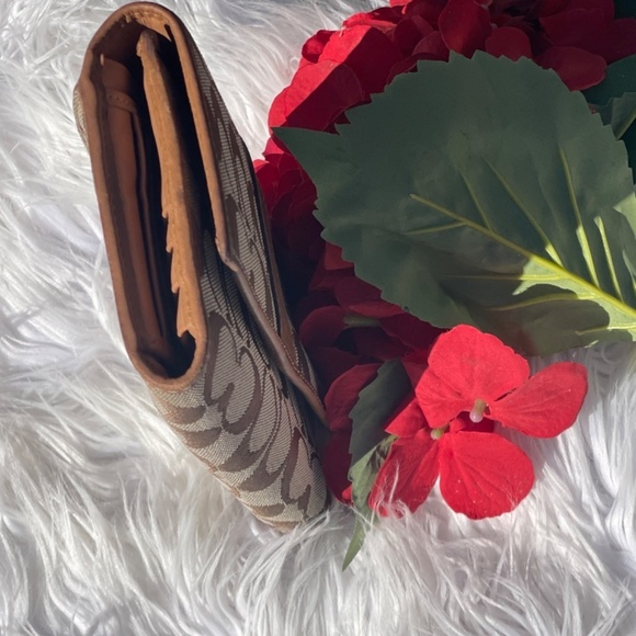 Coach Long Envelope Wallet Canvas Khaki Brown Tan Leather Inside - Picture 7 of 7